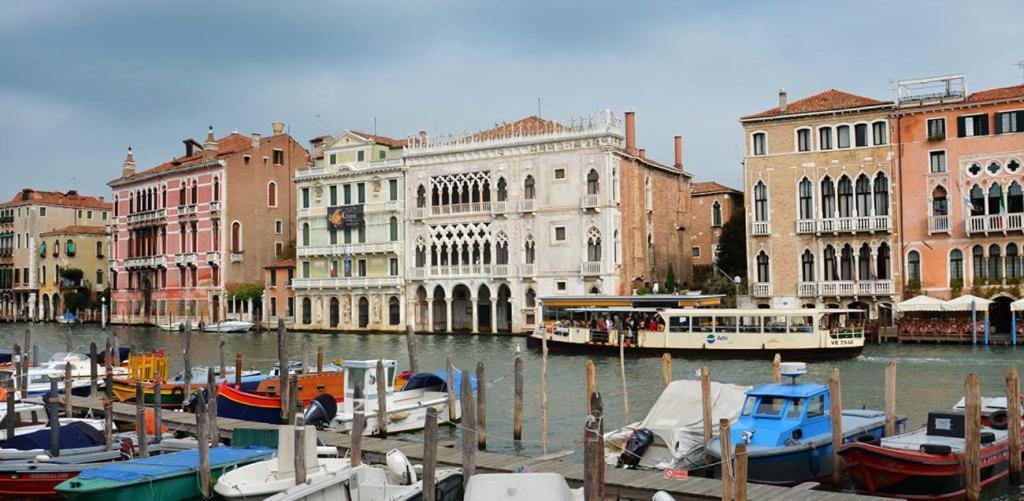 Appartamenti Ca D'Oro Venedig Eksteriør billede